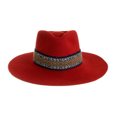 Sombrero de fieltro en mezcla de alpaca y lana - Sombrero de Fieltro Mezcla de Lana y Alpaca Peruana en Carmesí