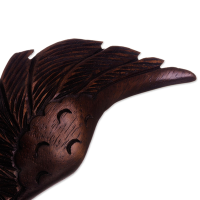Escultura de madera de cedro. - Escultura de Pegaso de madera de cedro tallada a mano de Perú