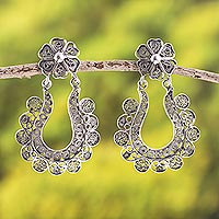 Sterling silver filigree dangle earrings, 'Gardens of Memory' - Floral Sterling Silver Filigree Dangle Earrings from Peru