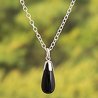 Obsidian-Anhänger-Halskette, „Teardrop Cradle“ – Tropfenförmige schwarze Obsidian-Anhänger-Halskette aus Peru