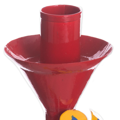 Kerzenhalter aus recyceltem Metall - Blumenkerzenhalter aus recyceltem Metall in Rot aus Peru