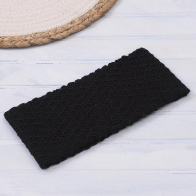 Black Baby Alpaca Yarn From Peru for Crocheting or Knitting/ 