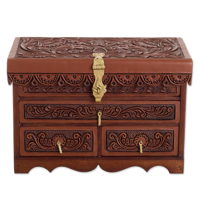 Nature-Inspired Leather and Cedar Wood Jewelry Chest
