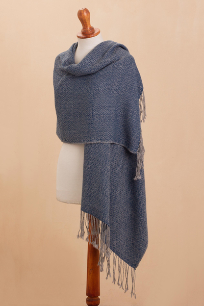 100% alpaca shawl, 'Elegant Girl' - Geometric 100% Alpaca Shawl Woven in Peru