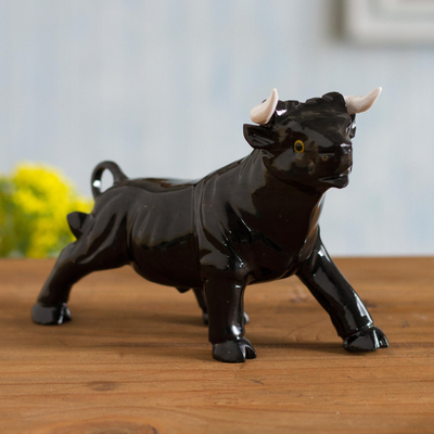 Onyx gemstone sculpture, 'Legendary Bull' - Black Onyx Bull Sculpture Crafted in Peru