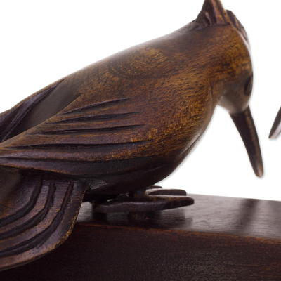 Escultura de madera de caoba - Escultura de pareja de pájaros carpinteros de madera de caoba de Perú