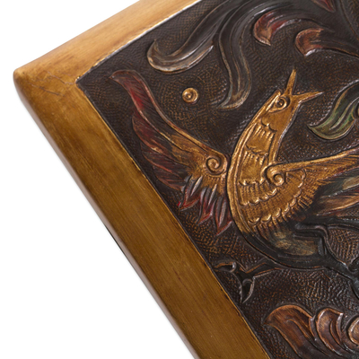 Otomana de cuero y madera - Otomana de cuero y madera con temática de pájaros de Perú