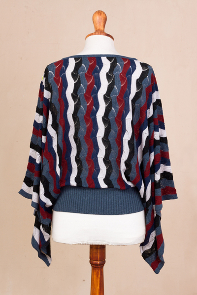 Pullover aus Alpaka-Mischung - Pullover aus Alpaka-Mischung mit wellenförmigen vertikalen Streifen in Cranberry und Blau