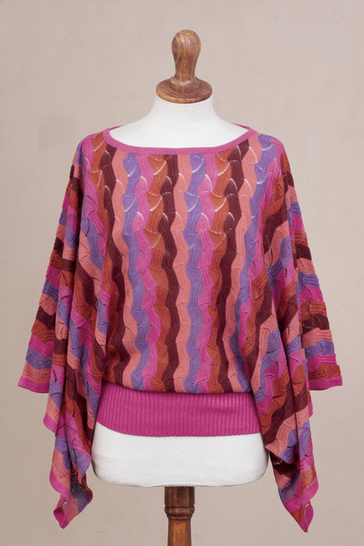 Jersey en mezcla de alpaca - Suéter de mezcla de alpaca con rayas verticales onduladas fucsia y morada