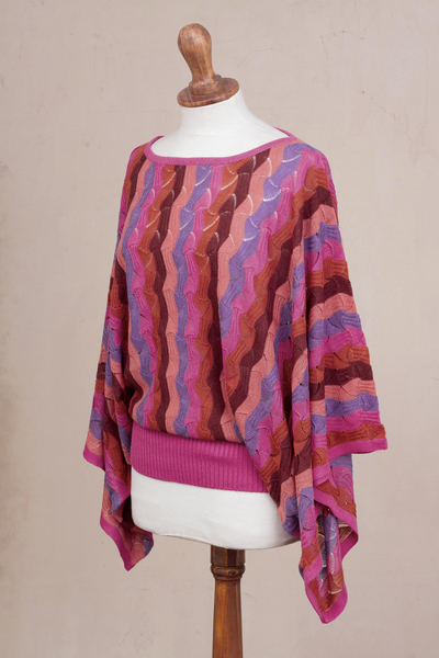 Jersey en mezcla de alpaca - Suéter de mezcla de alpaca con rayas verticales onduladas fucsia y morada