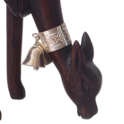 Figuras de madera con detalles plateados, (par) - Figuritas de Vicuña de Plata y Madera de Cedro de Perú (Pareja)