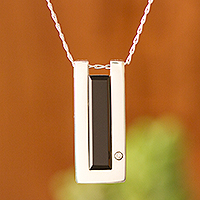 Onyx pendant necklace, 'Ancient Minimalism'