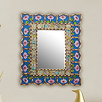 Espejo de pared de vidrio pintado al revés, 'Beautiful Arrangement' - Espejo de pared de vidrio pintado al revés con motivos florales