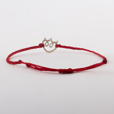 Sterling silver unity bracelet, 'Hearts in Unity' - Sterling Silver Pendant Red Braided Unity Bracelet from Peru