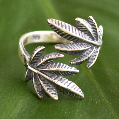 Sterling silver wrap ring, 'Leaves of Nature' - Andean Leaf Nature Theme Sterling Silver Wrap Ring
