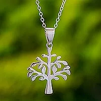 Collar colgante de plata de ley, 'Árbol andino de la vida' - Collar colgante de árbol de la vida de plata de ley hecho a mano