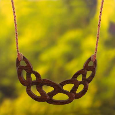 Wood pendant necklace, Natures Lace