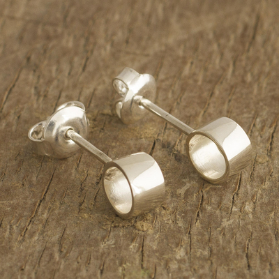 Sterling silver stud earrings, 'Circles on Edge' - Small Sterling Silver Circle Stud Earrings