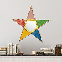 Espejo de pared de vidrio y madera, 'Colorful Star' - Espejo de pared de madera y vidrio con forma de estrella
