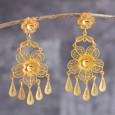 Gold-plated filigree chandelier earrings, Marinera Romance