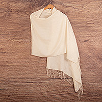 Featured review for Baby alpaca blend shawl, Ivory Cloud