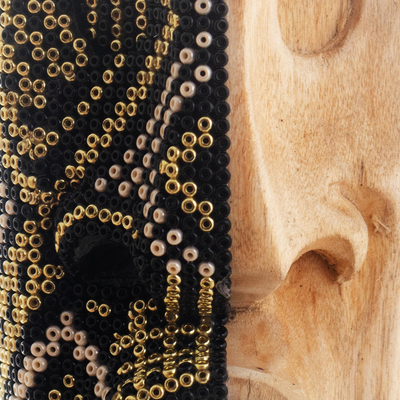Máscara de madera con cuentas - Mascarilla artesanal de madera