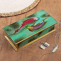 Caja decorativa de vidrio pintado al revés, 'Ocean Harmony in Green' - Caja decorativa de vidrio y madera pintada a mano