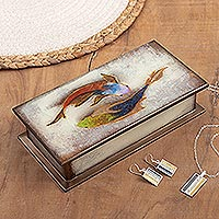 Caja decorativa de vidrio pintado al revés, 'Armonía del océano en blanco' - Caja de vidrio pintado al revés con temática de peces