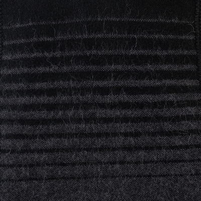 Schal aus Alpaka-Mischung - gestreifter Unisex-Schal in Grau und Schwarz