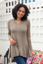 Alpaca blend sweater, 'Natural Shades' - Alpaca Blend Beige Pullover Sweater Knit in Peru