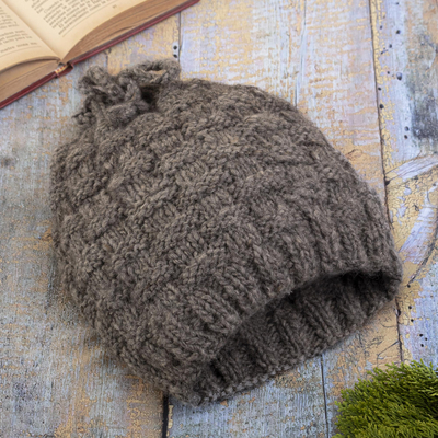 mütze und Halswärmer aus 100 % Alpaka - Naturgraue handgestrickte Alpaka-Kombination aus Mütze und Halsbedeckung