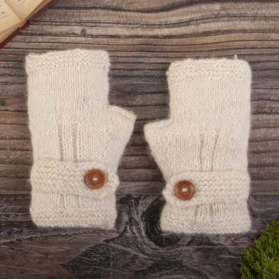 100% alpaca fingerless mittens, Buttoned Warmth