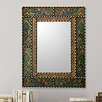 Espejo de pared de vidrio pintado al revés, 'Elegancia peruana verde' - Espejo de pared con marco de madera y vidrio pintado al revés de Perú