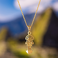 Collar con colgante bañado en oro, 'Fuerza Andina' - collar Chapado en Oro 18K con Colgante Inca Tumi