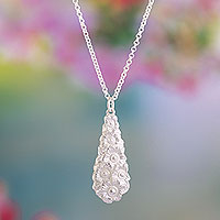 Sterling silver pendant necklace, 'Daisy Bouquet' - Flower Themed Sterling Pendant Necklace