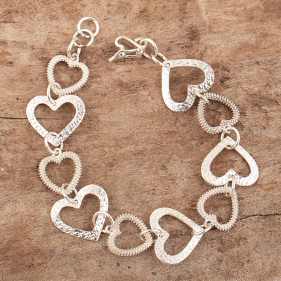 Heart-shaped Sterling Silver Link Bracelet Crafted in Peru - Heart