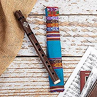 Flauta de quena de madera, 'Fuerza Andina' - Instrumento de viento de flauta de quena de madera con estuche verde andino