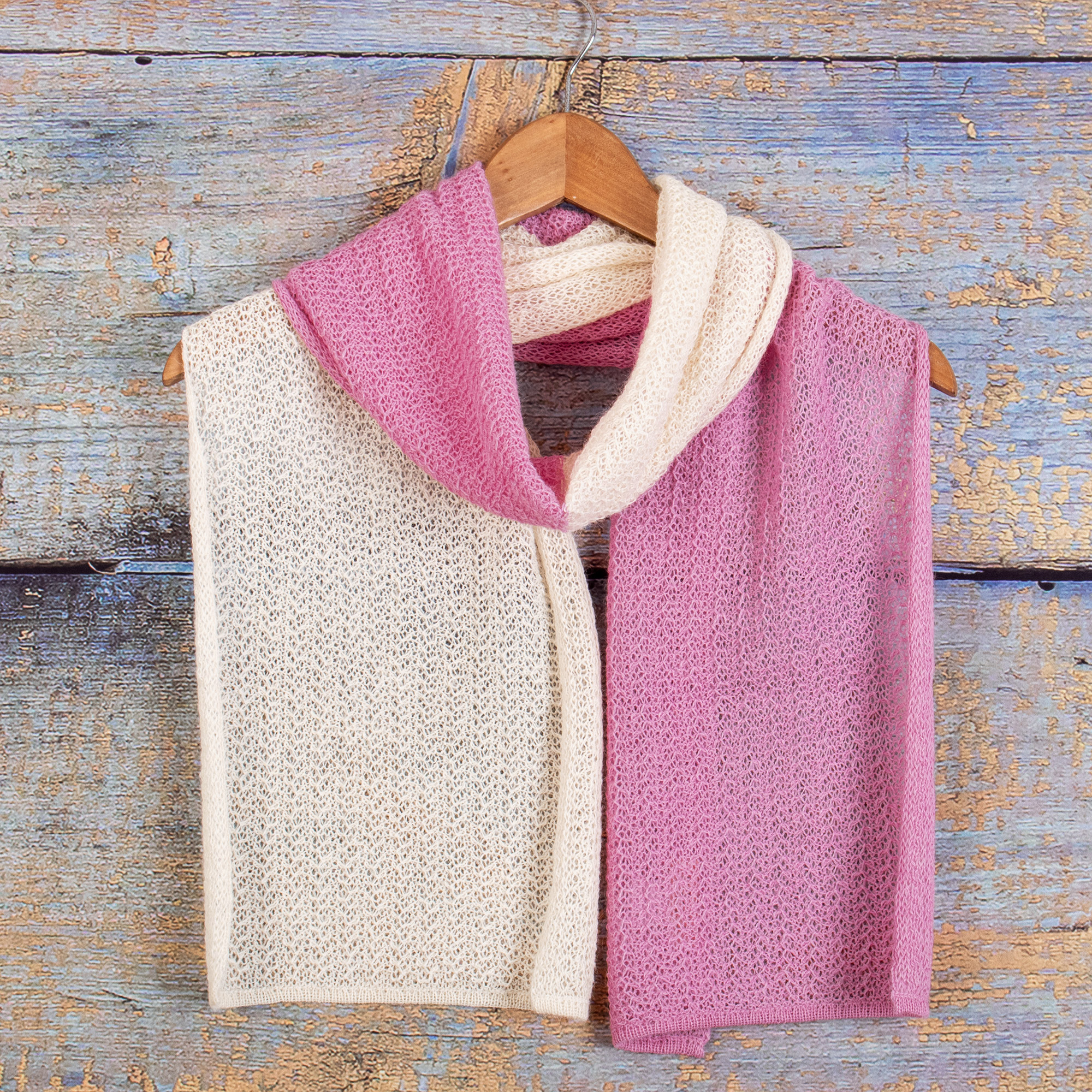 alpaka basic color knit pink Alia | camillevieraservices.com