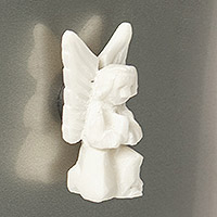 Alabaster magnet, 'Humanga Guardian' - Alabaster Hand-Carved Angel Magnet Crafted in Peru