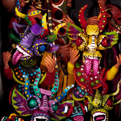 Retablo aus Keramik und Holz - Keramik- und Holzfestival Retablo handbemalt in Peru