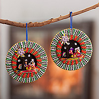 Wool ornaments, 'Stellar Night' (pair) - Pair of Wool Nativity Scene Ornaments Handcrafted in Peru