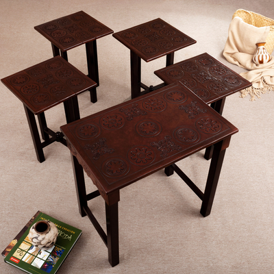 Mesas decorativas de madera y cuero (juego de 5) - 5 mesas decorativas hechas a mano con madera y cuero en Perú