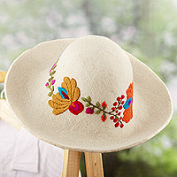Embroidered wool felt hat, 'Andean Flowers' - Cusco Handmade Wool Felt Hat in Ivory with Floral Embroidery