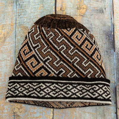 mütze aus 100 % Baby-Alpaka - Weiche Mütze aus 100 % Baby-Alpaka mit traditionellem Inka-Muster