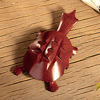 Minifigur aus Holz, „Mata Mata Turtle“ – handgeschnitzte Palo Sangre Holzschildkröte Minifigur