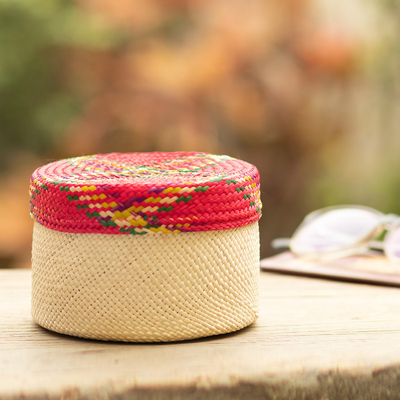 Natural fiber baskets, 'Nests of Nariño' (set of 3) - Handwoven Natural Fiber Colorful Baskets From Colombia