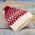 mütze aus 100 % Alpaka - gehäkelte Mütze aus 100 % Alpaka in Rot und Weiß, handgefertigt in Peru