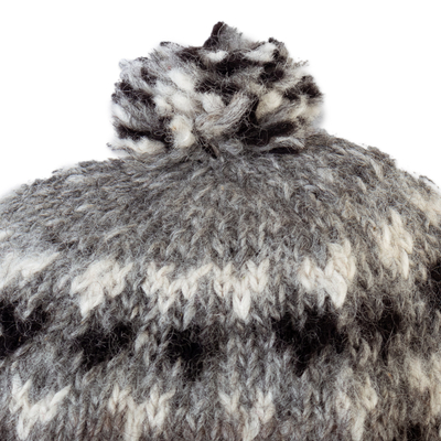 100% alpaca hat, 'Heavenly Hearts' - 100% Alpaca Hat in Black and Grey Hand-Knitted in Peru