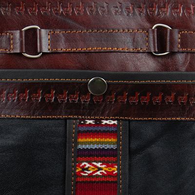 Eslinga de cuero con detalles de lana - Bolso bandolera de cuero marrón y negro hecho a mano con acento de lana