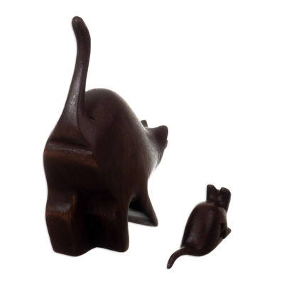 Esculturas de madera, (juego de 2) - Esculturas de madera de cedro de gato y ratón de Perú (juego de 2)